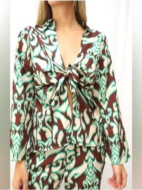 Zara Brown & Mint Patterned Tie-Front Blouse